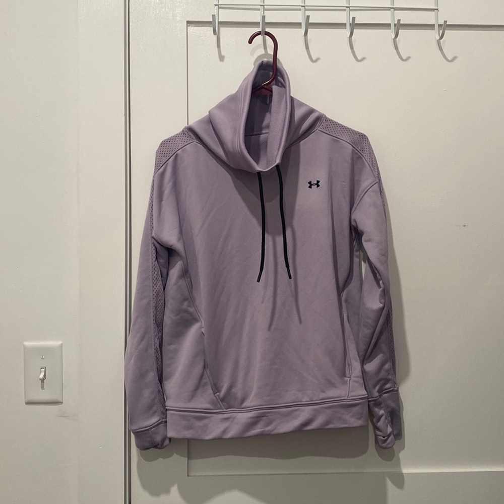 Under Armor Sweatshirt